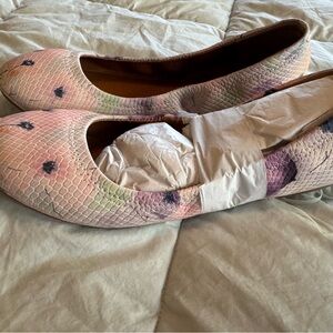 Lucky Brand Pink Floral Textured Flats